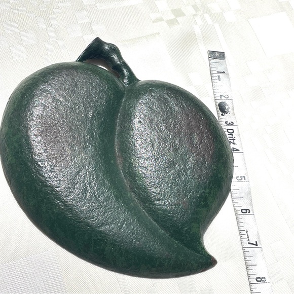 Vintage Verdigris Cast Iron Bronze Leaf Peach Trinket Dish Japan Unbranded - Picture 7 of 12